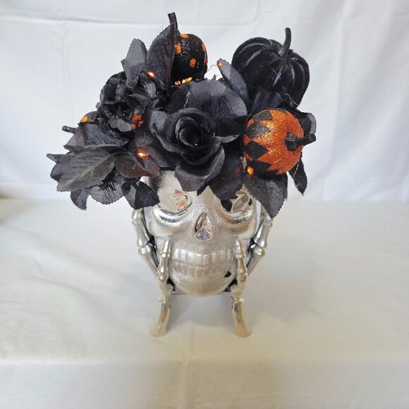 Halloween Shiny Silver Skeleton Head Sparkly Bouquet of Spooky Pumpkins Roses - Picture 1 of 9